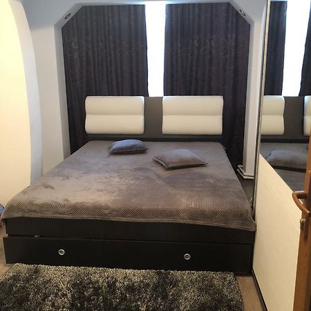 Apartament Isabela Неводарі Екстер'єр фото